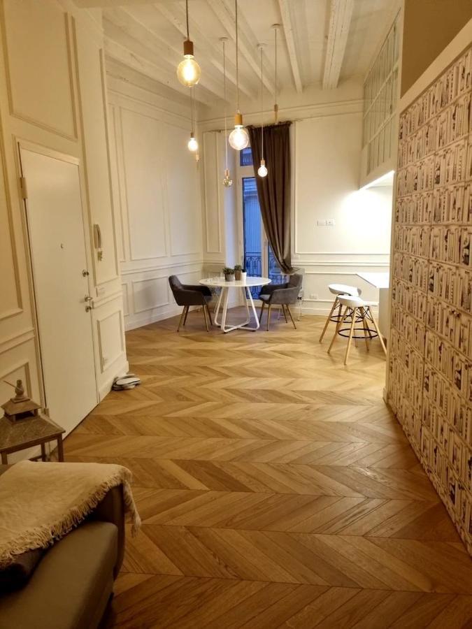 Ferienwohnung Loft Prestigioso Nel Centro Di Sanremo Exterior foto