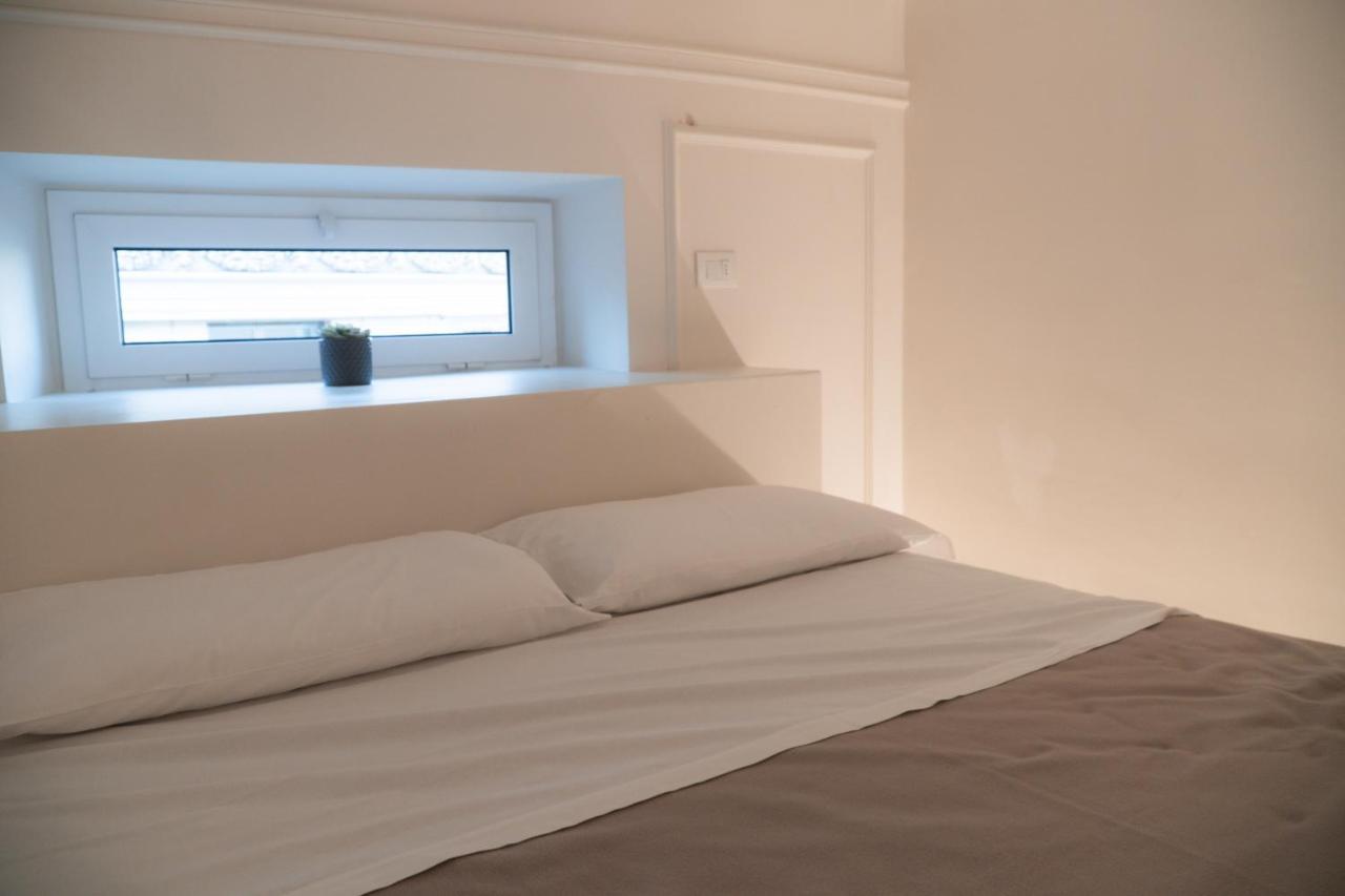 Ferienwohnung Loft Prestigioso Nel Centro Di Sanremo Exterior foto